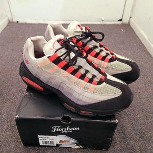 *SOLD* Air Max 95 Solar Red